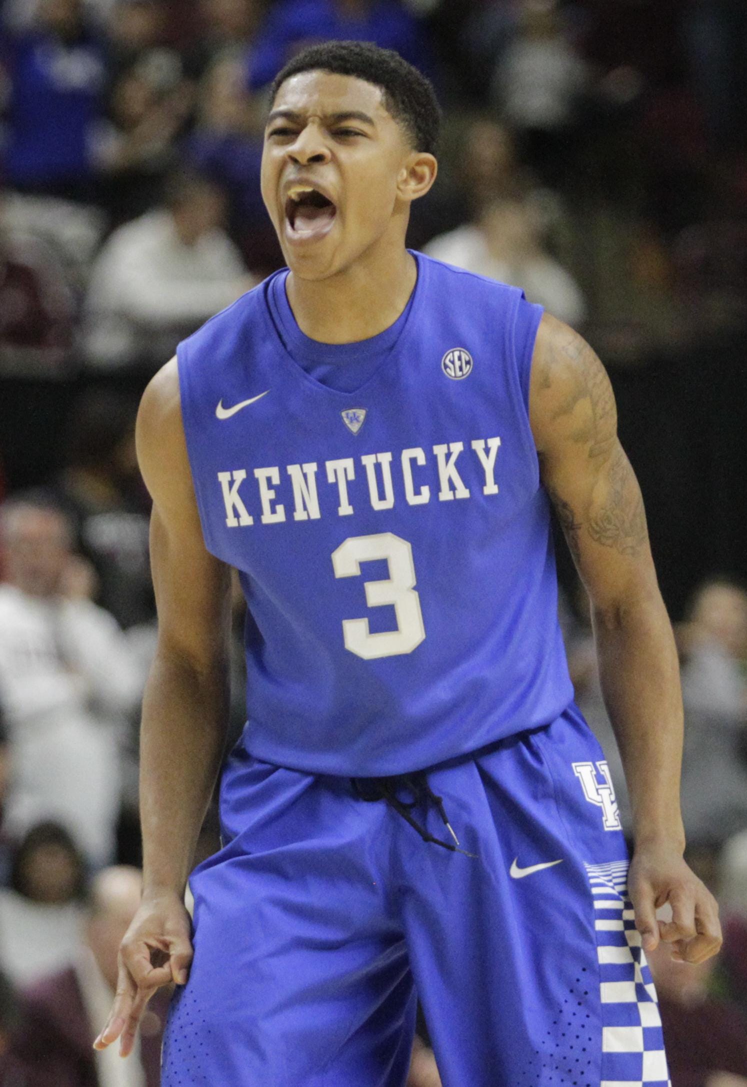 tyler ulis kentucky jersey